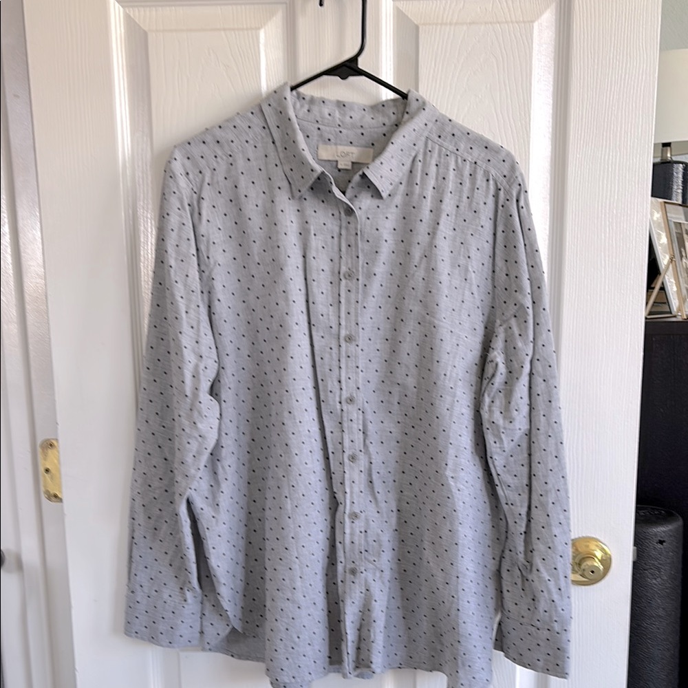 Gray & Black Polka Dot Loft Women’s Button Down Blouse - XL